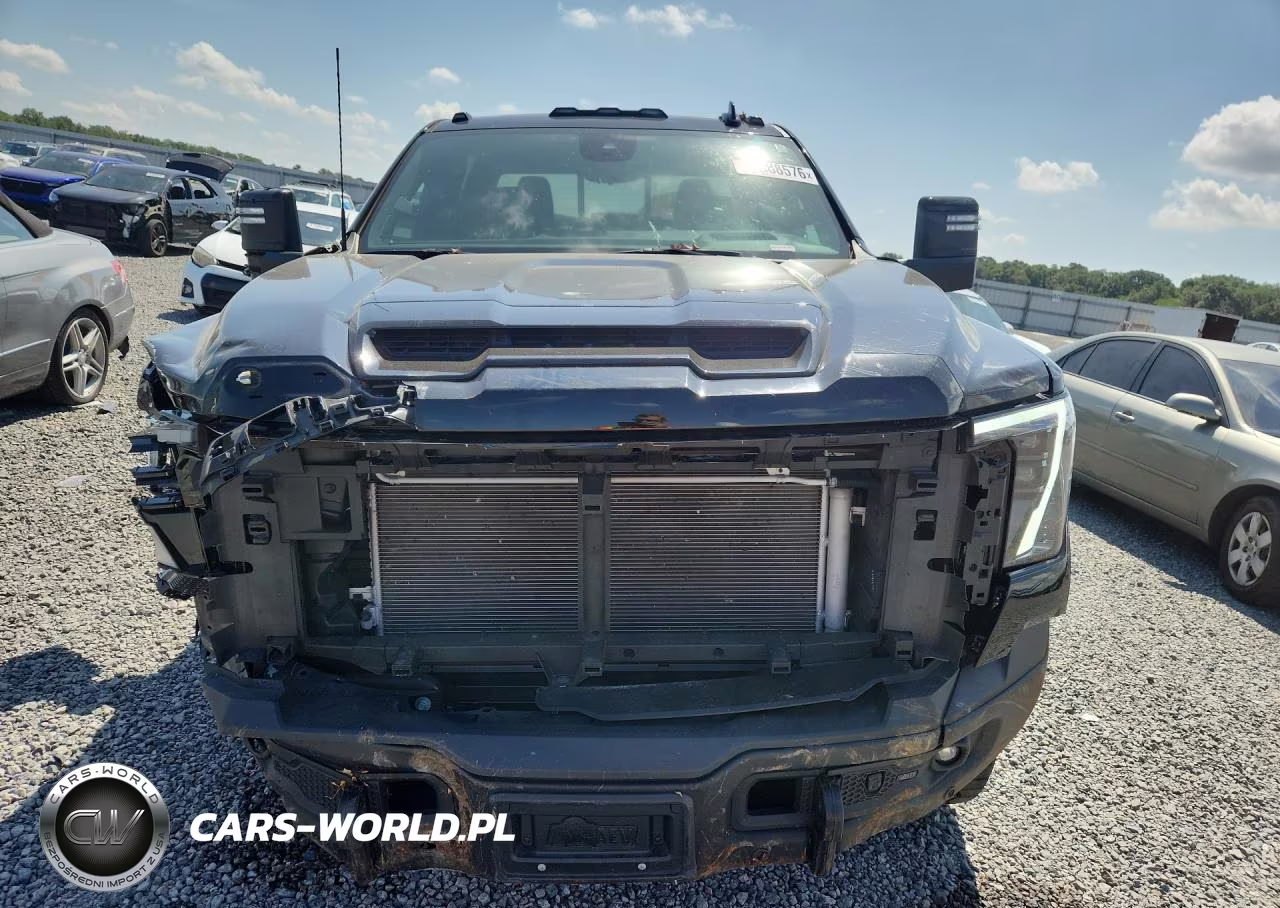 2025 GMC Sierra K2500 At4X VIN:1GT4UZE78SF141043 - 5