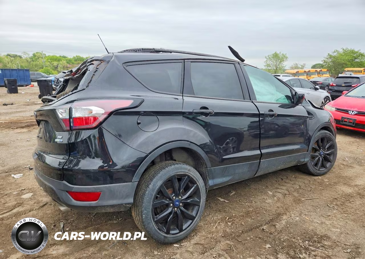 2018 Ford Escape Se VIN:1FMCU9GD1JUD38771 - 3
