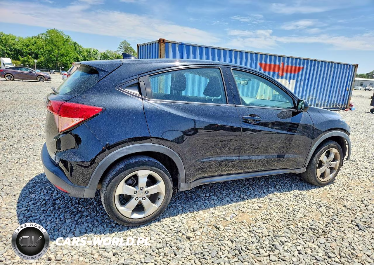 2016 Honda Hr-V Lx VIN:3CZRU5H38GM743031 - 3