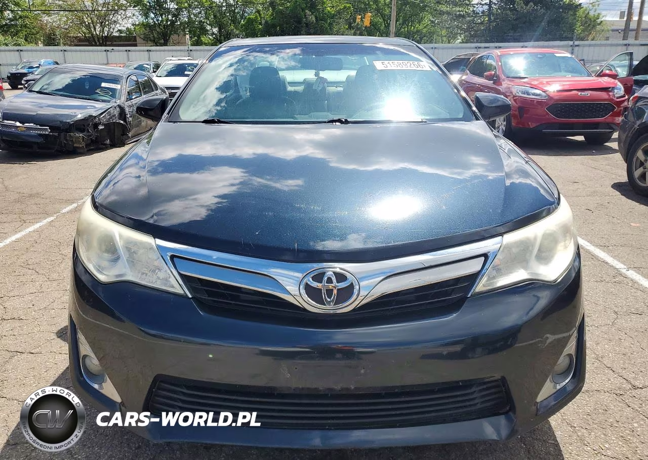 2012 Toyota Camry Xle VIN:4T4BF1FK3CR235044 - 5