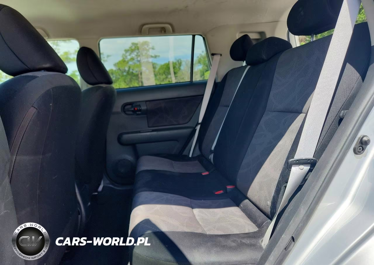 2013 Scion Xb 10 Series VIN:JTLZE4FE6DJ044303 - 11