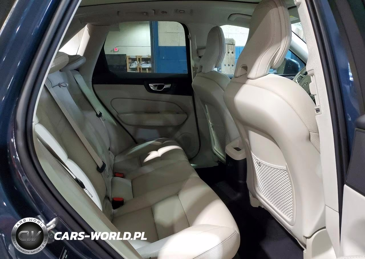 2022 Volvo Xc60 T8 Recharge Inscription Expres VIN:YV4H60DZ3N1054806 - 11