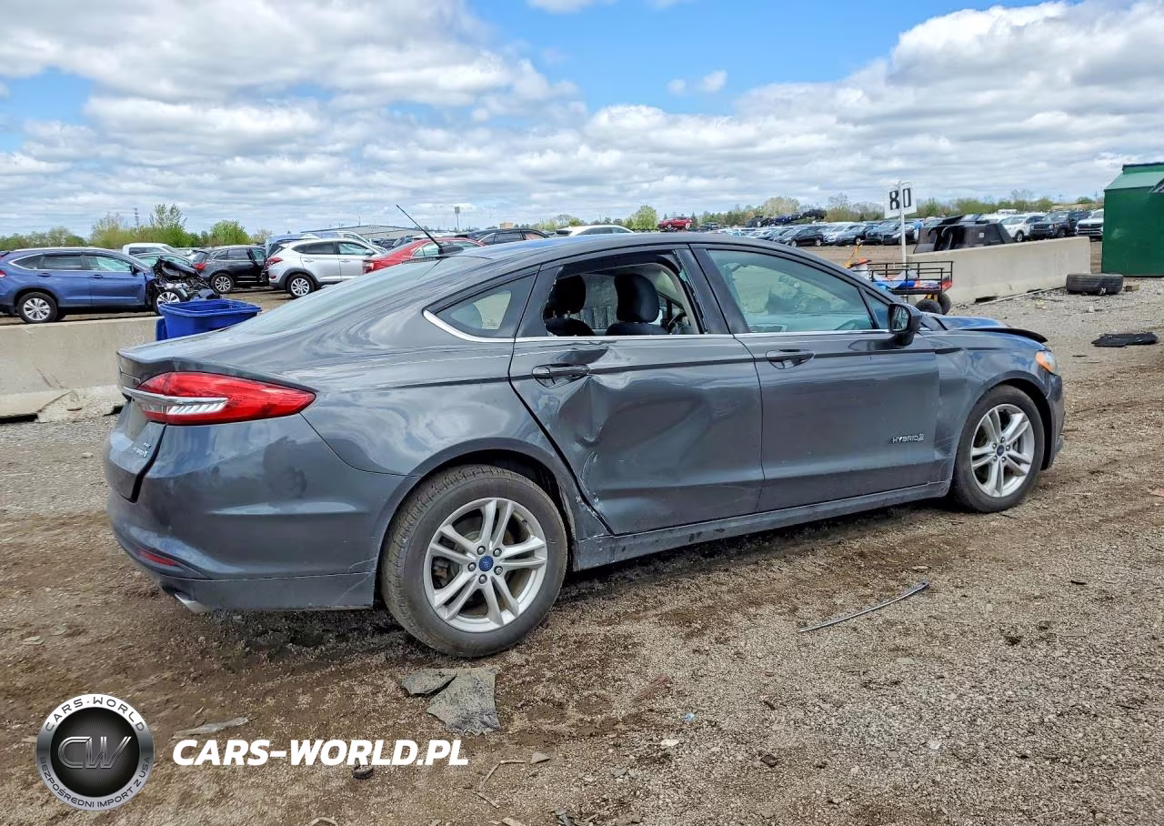 2018 Ford Fusion Se Hybrid VIN:3FA6P0LU6JR165594 - 3