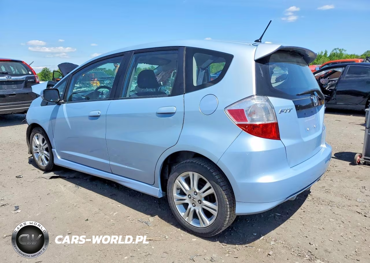2010 Honda Fit Sport VIN:JHMGE8H49AC032904 - 2