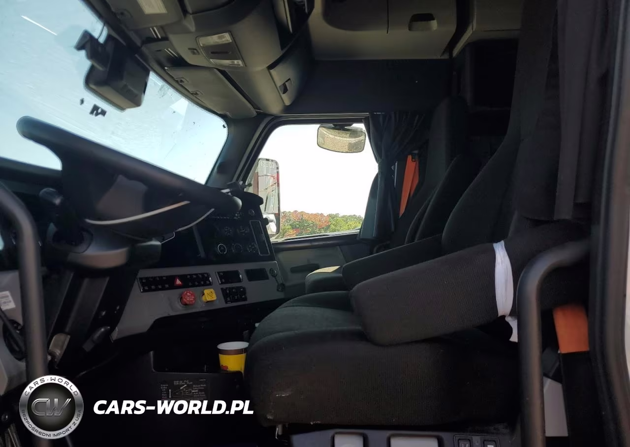2021 Freightliner Cascadia 126 VIN:3AKJHHDRXMSMS3738 - 6