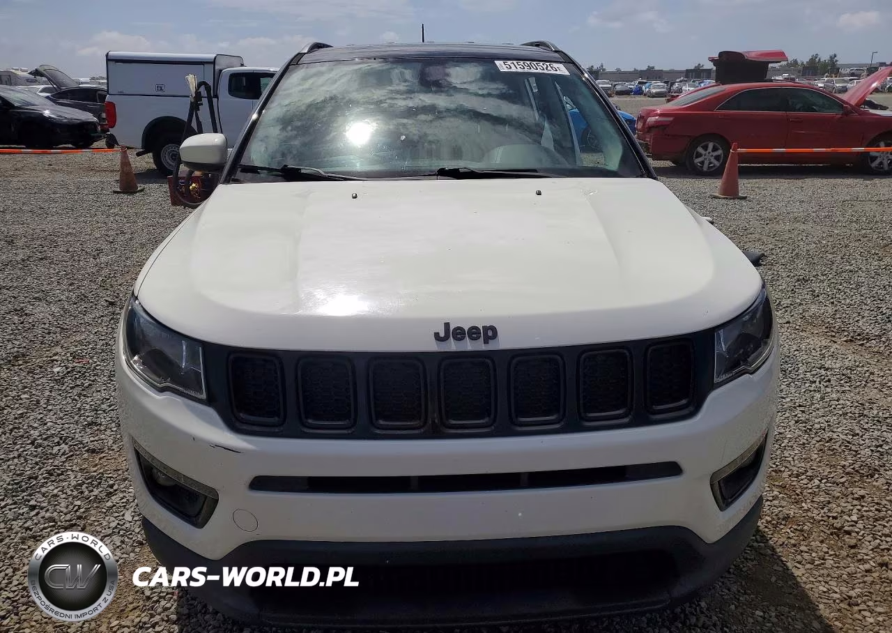 2018 Jeep Compass Latitude VIN:3C4NJCBB4JT486786 - 5