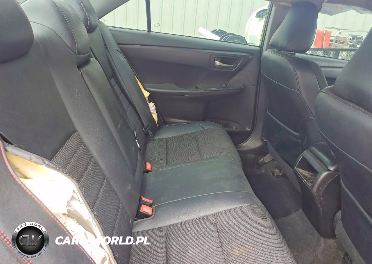 2017 Toyota Camry Se VIN:4T1BF1FK5HU648861 - 10