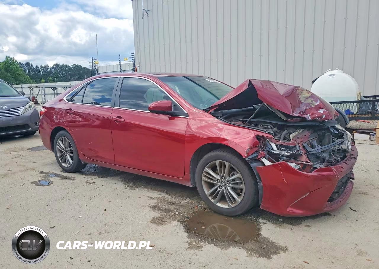 2017 Toyota Camry Se VIN:4T1BF1FK5HU648861 - 4