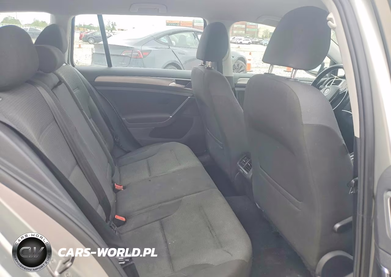 2017 Volkswagen Golf Sportwagen S VIN:3VWC17AU2HM523952 - 11