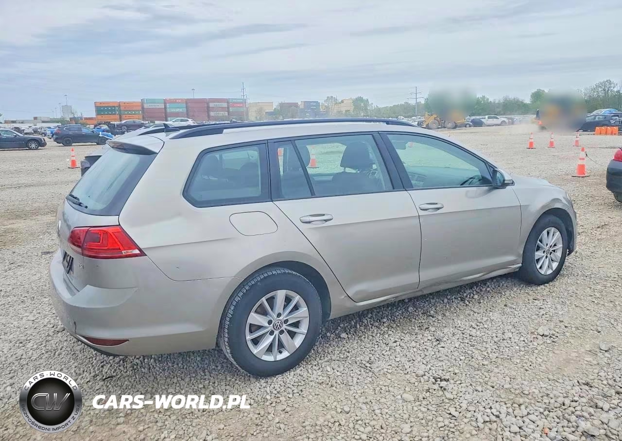 2017 Volkswagen Golf Sportwagen S VIN:3VWC17AU2HM523952 - 3