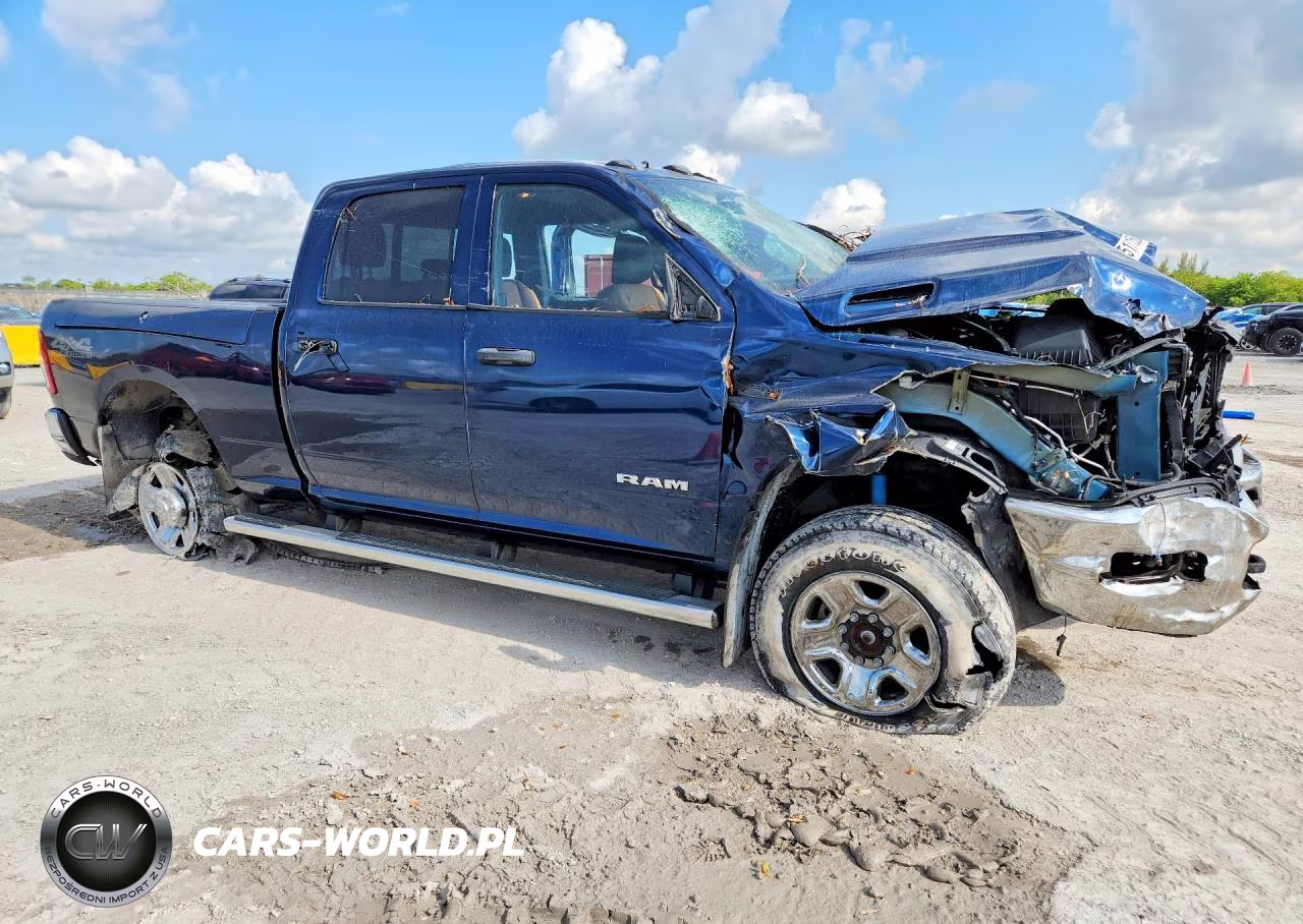 2022 Ram 2500 Tradesman VIN:3C6UR5CJ4NG149224 - 4