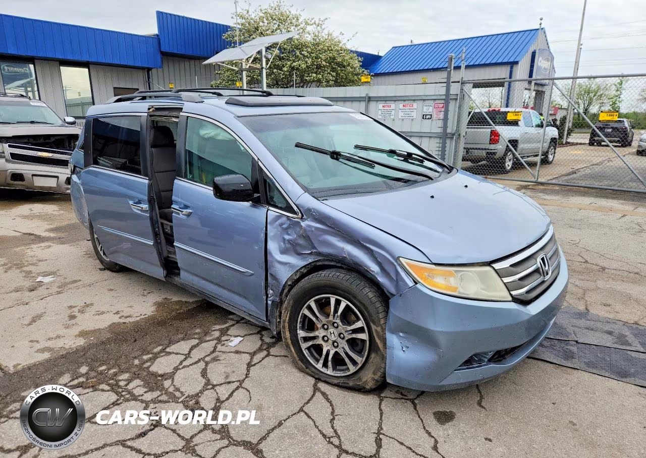 2011 Honda Odyssey Exl VIN:5FNRL5H62BB080555 - 4