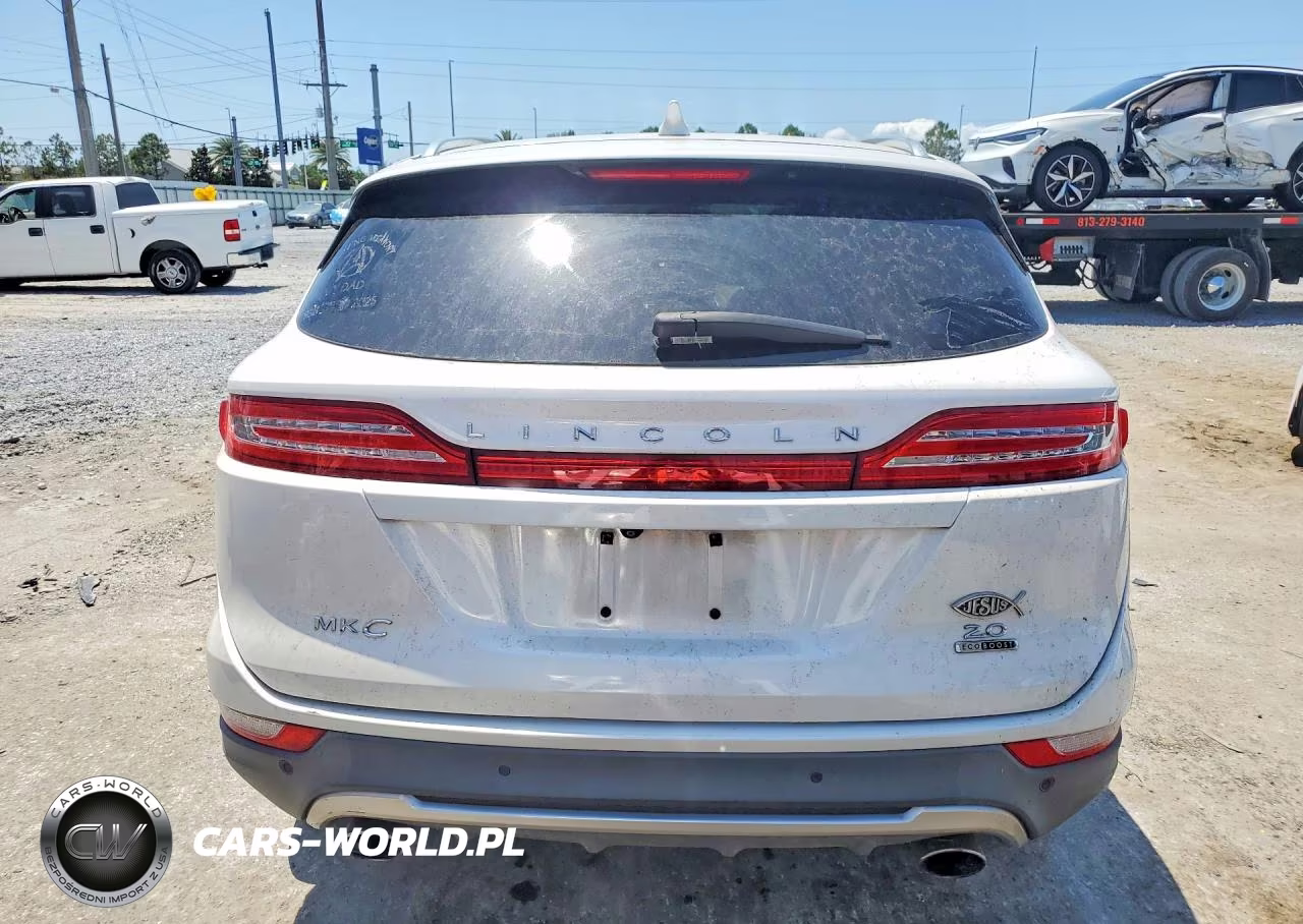 2015 Lincoln Townhouse Mkc VIN:5LMCJ1A91FUJ47080 - 6