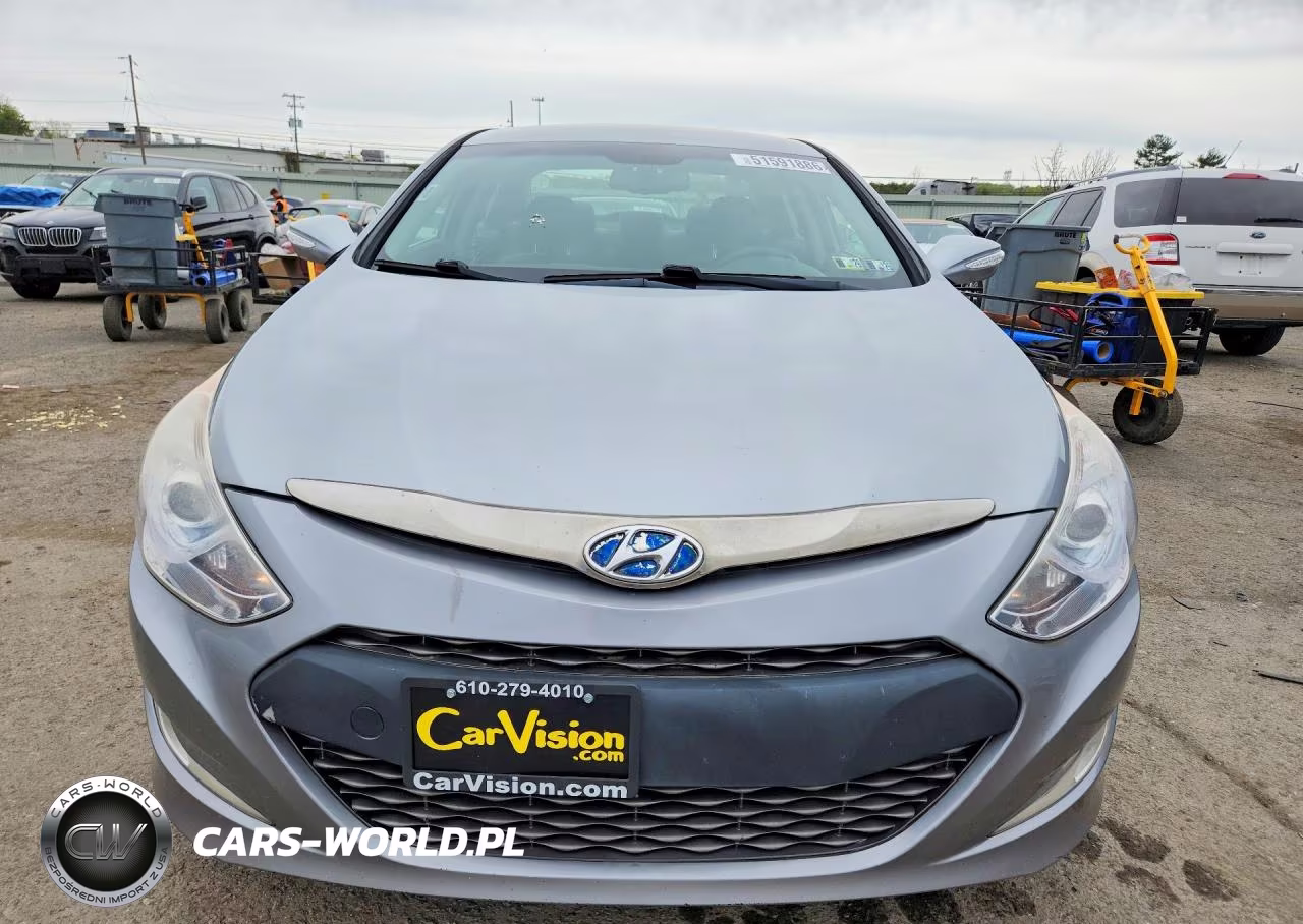 2014 Hyundai Sonata Hybrid VIN:KMHEC4A48EA117702 - 5