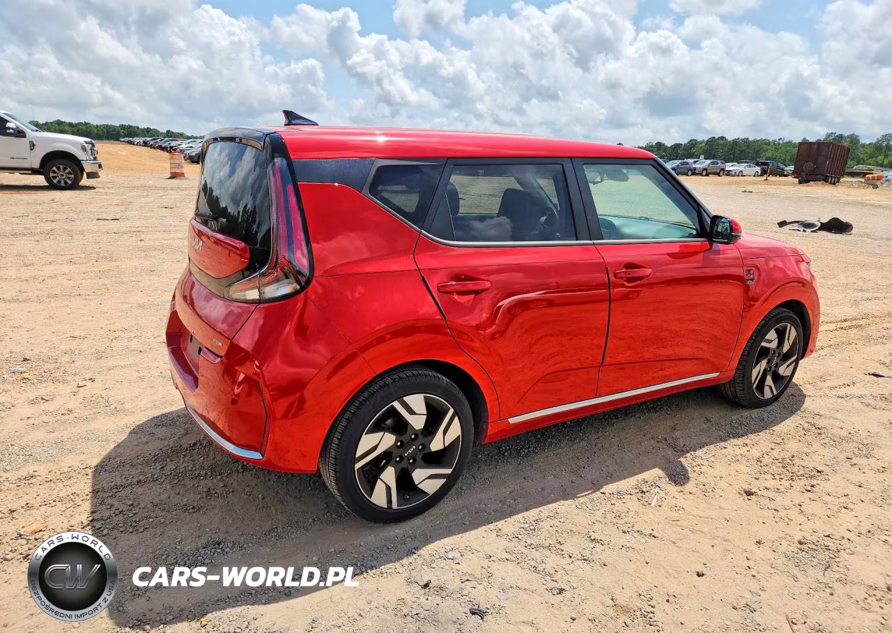 2023 Kia Soul Gt Line VIN:KNDJ53AU8P7215667 - 3