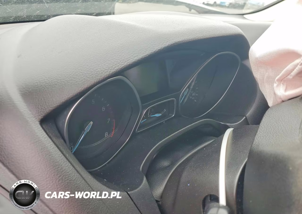 2014 Ford Focus Se VIN:1FADP3F27EL201302 - 9