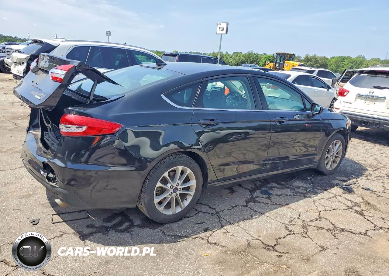 2020 Ford Fusion Se VIN:3FA6P0HD5LR242208 - 3