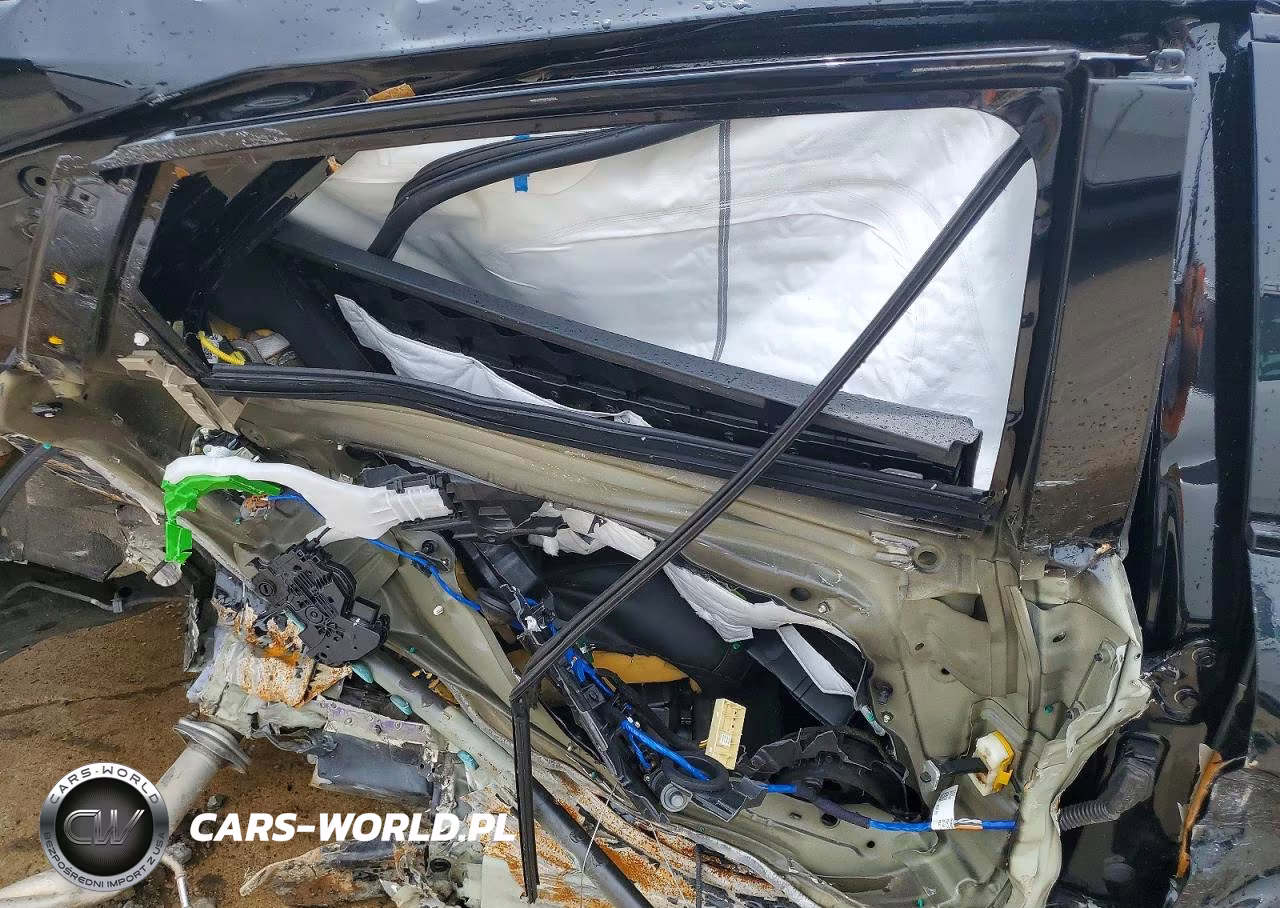 2025 Hyundai Elantra N Line VIN:KMHLR4DF5SU032345 - 10