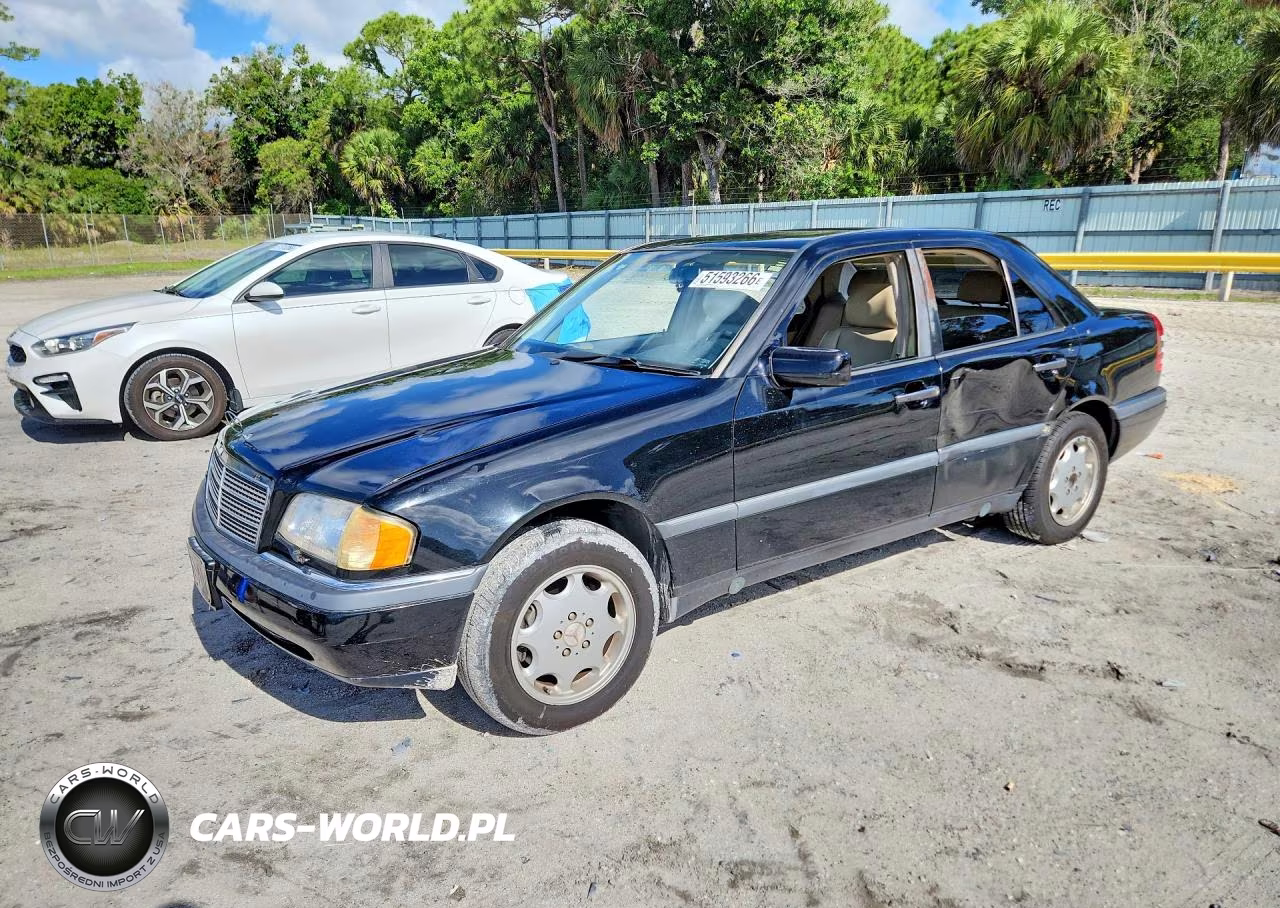 1995 Mercedes-Benz C 220