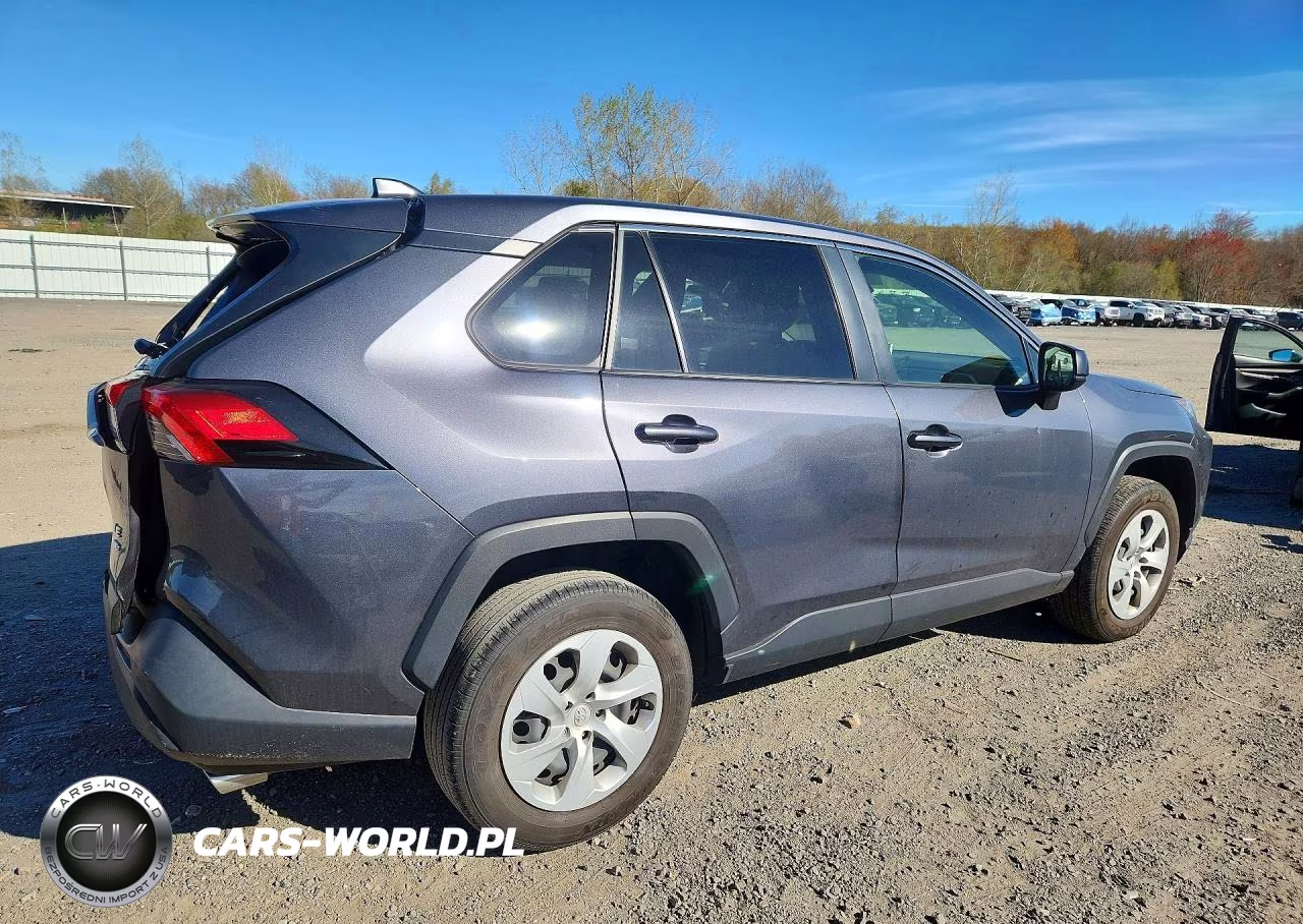 2023 Toyota Rav4 Le VIN:JTMF1RFV6PD099103 - 3