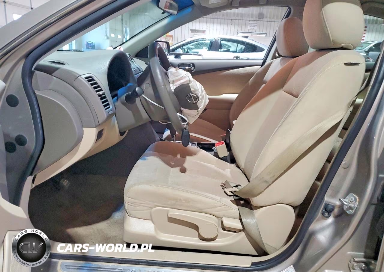 2012 Nissan Altima 2.5 VIN:1N4AL2APXCN420638 - 7