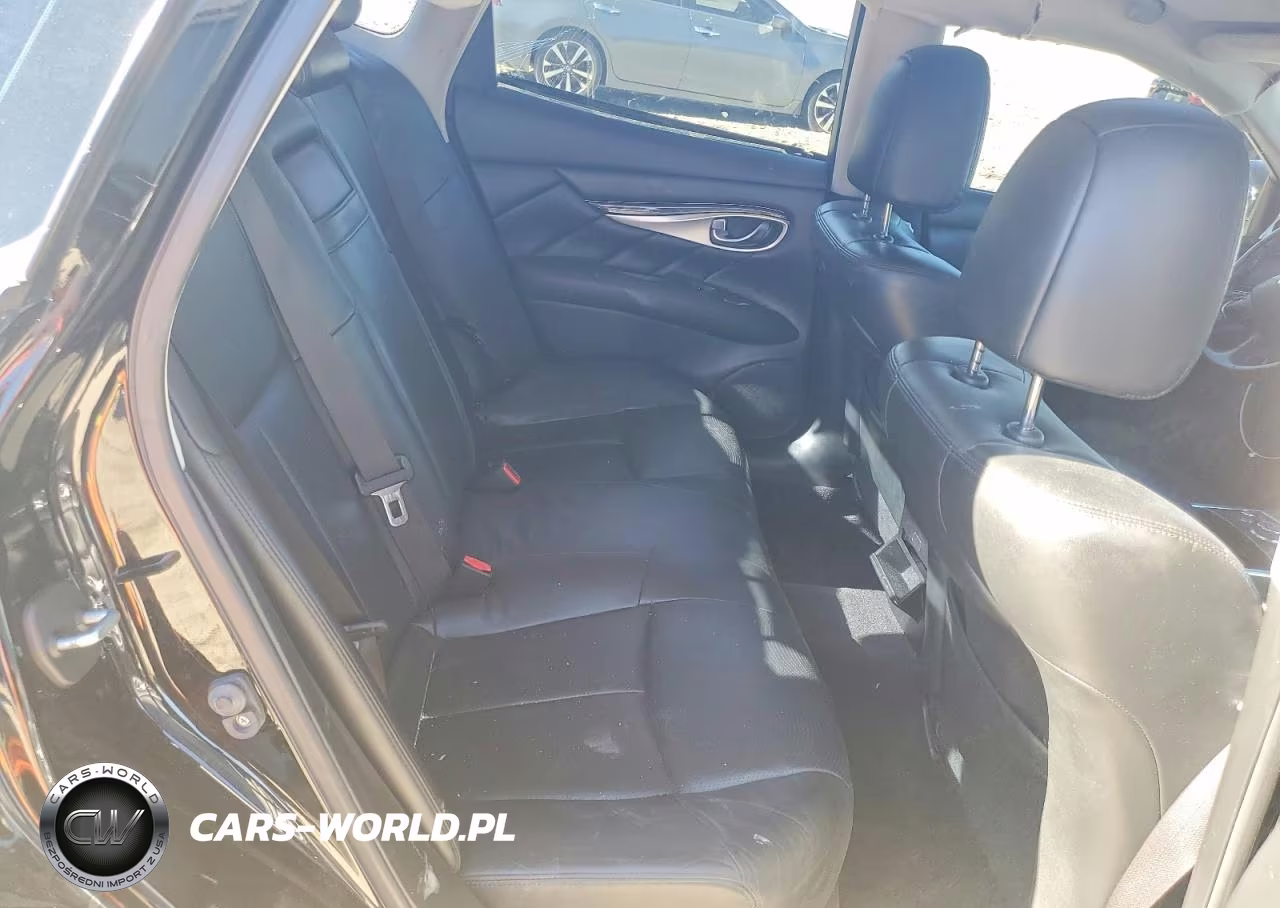 2019 Infiniti Q70 3.7 Luxe VIN:JN1BY1AP8KM505513 - 10