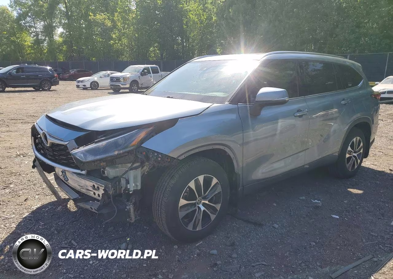 2021 Toyota Highlander Xle – zdjęcie 1 z 13