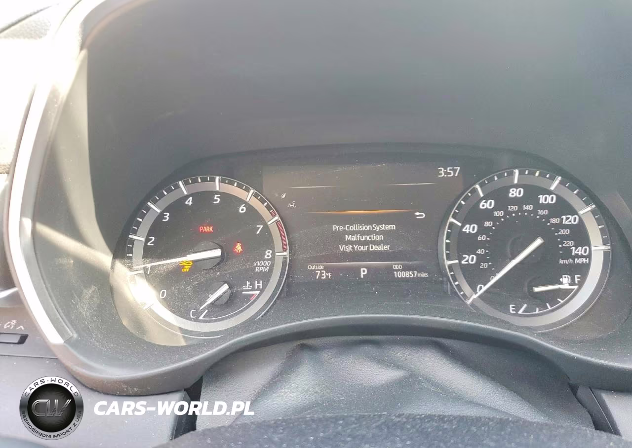 2021 Toyota Highlander Xle VIN:5TDHZRBH2MS070781 - 9