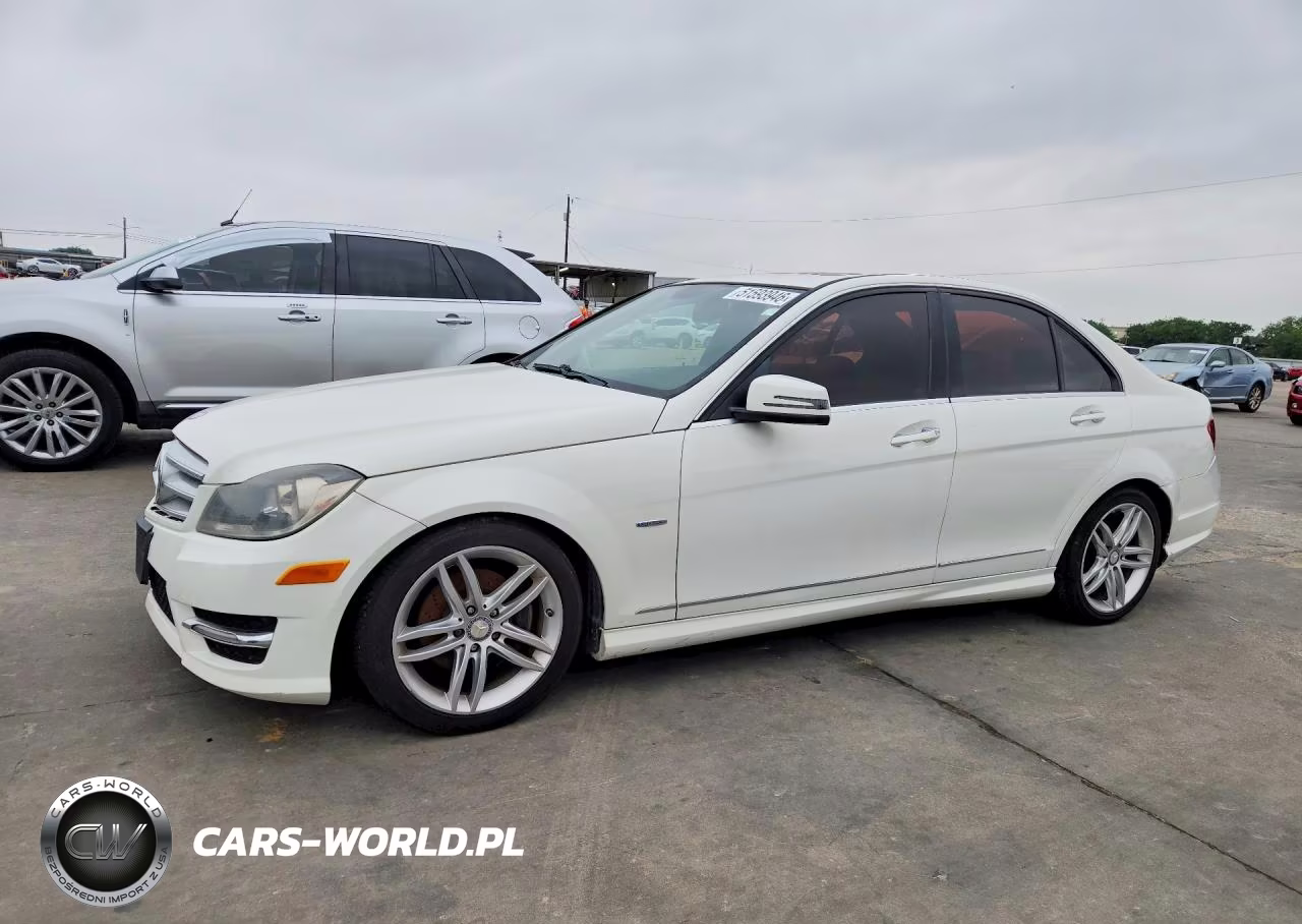 2012 Mercedes-Benz C 250