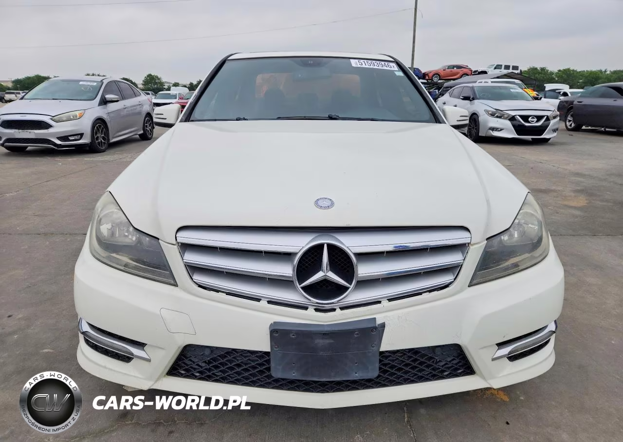2012 Mercedes-Benz C 250 VIN:WDDGF4HB8CR203010 - 5