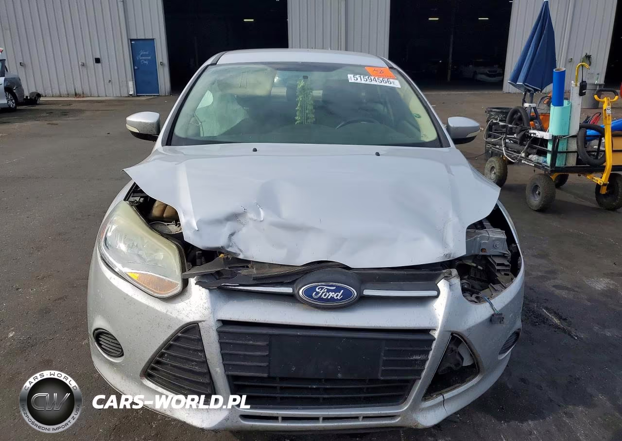2014 Ford Focus Se VIN:1FADP3F21EL417209 - 5