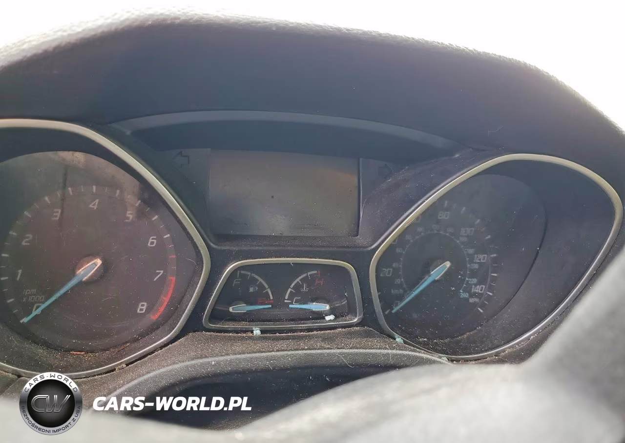 2014 Ford Focus Se VIN:1FADP3F21EL417209 - 9