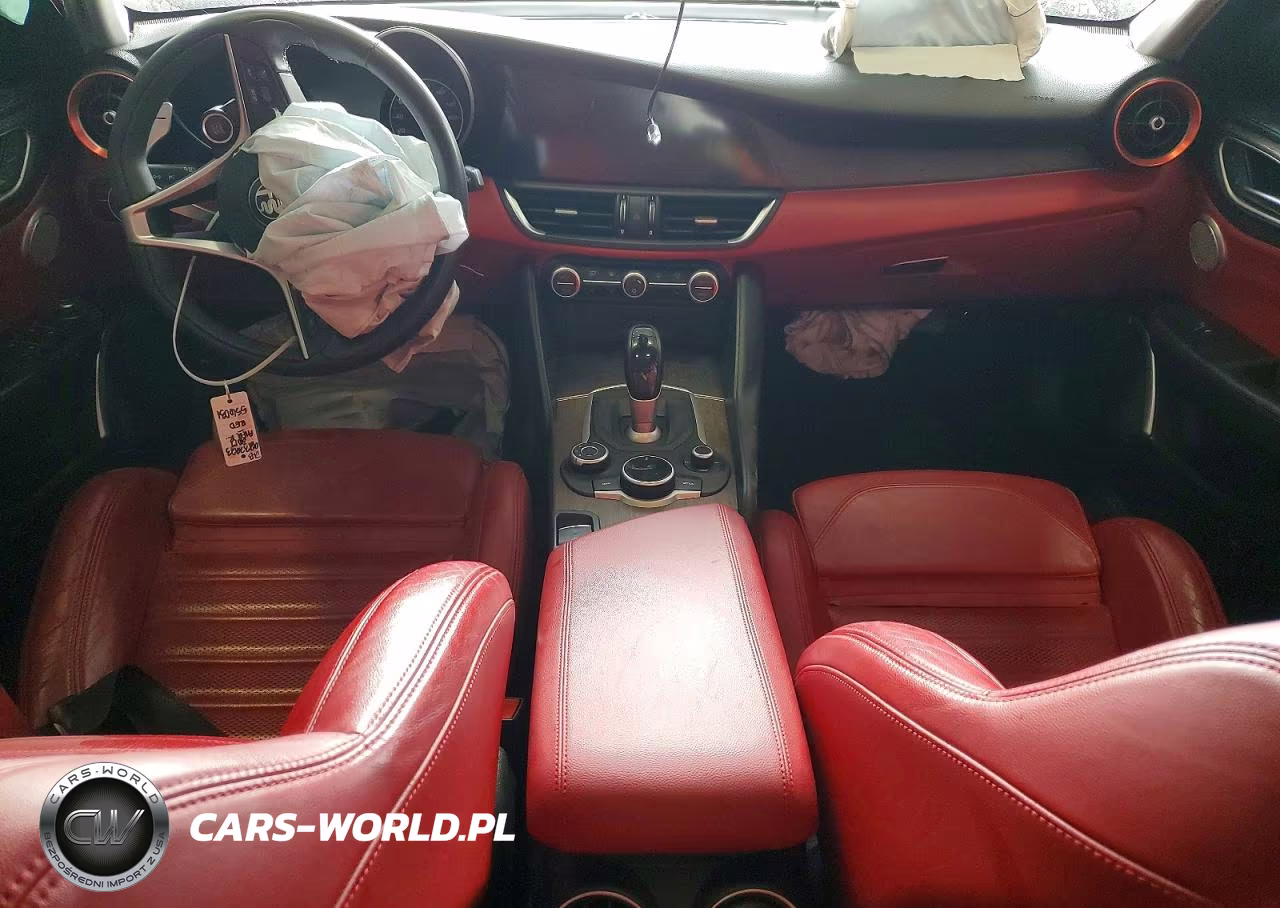 2017 Alfa Romeo Giulia Ti VIN:ZARFAECNXH7556031 - 8