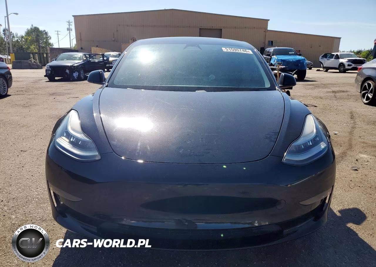 2019 Tesla Model 3 VIN:5YJ3E1EB7KF432247 - 5