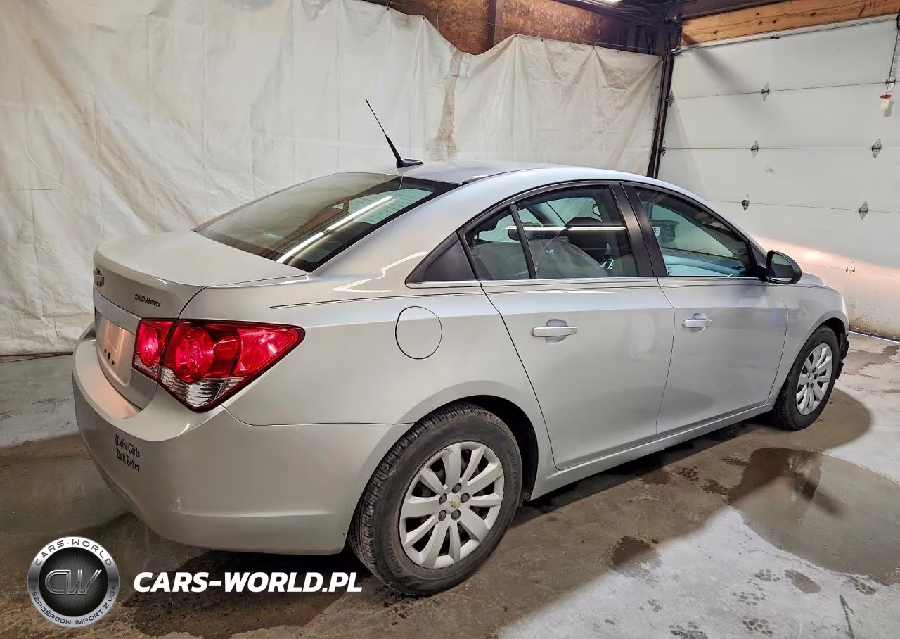 2011 Chevrolet Cruze Ls VIN:1G1PC5SH2B7192532 - 3
