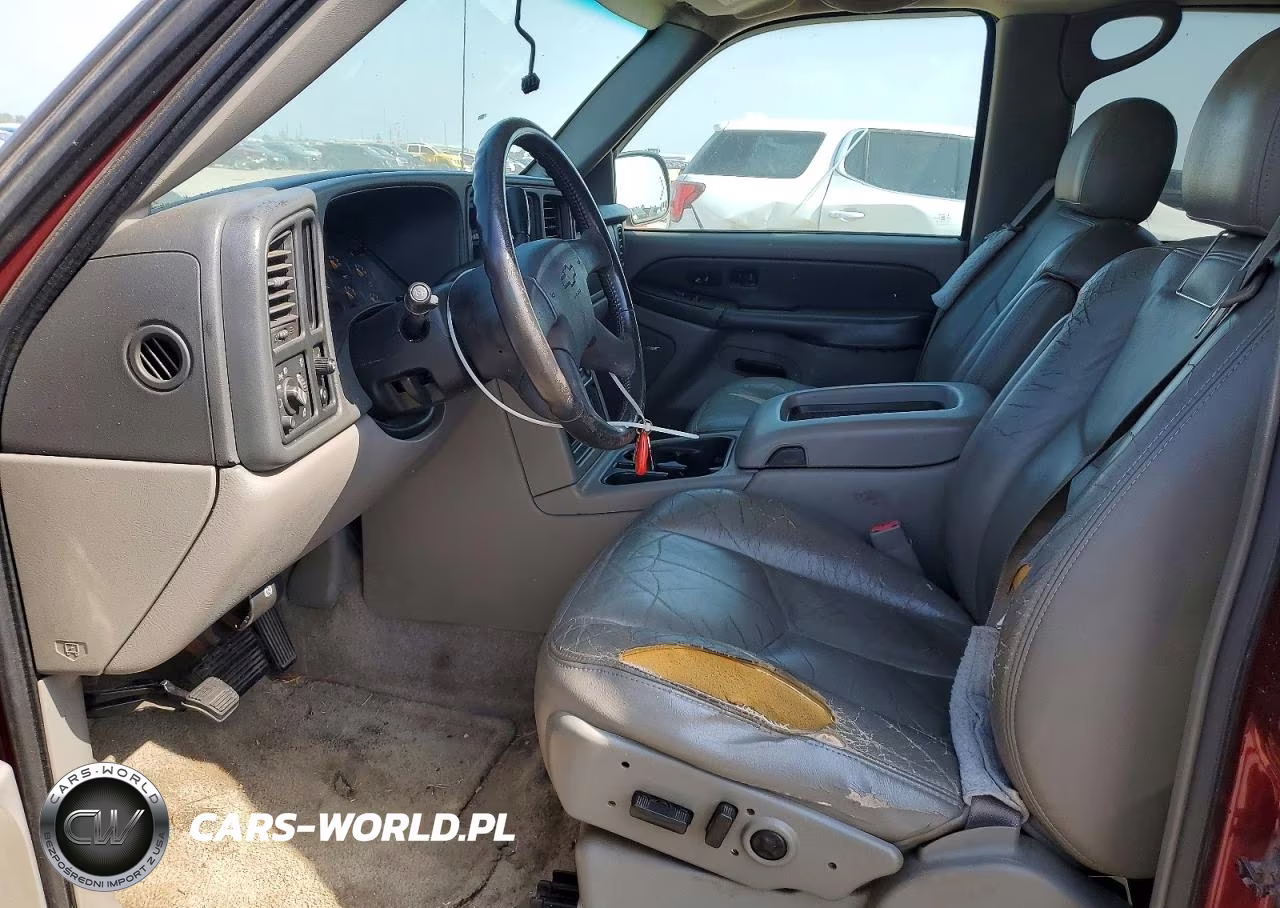 2003 Chevrolet Suburban VIN:1GNEC16Z83J166829 - 7