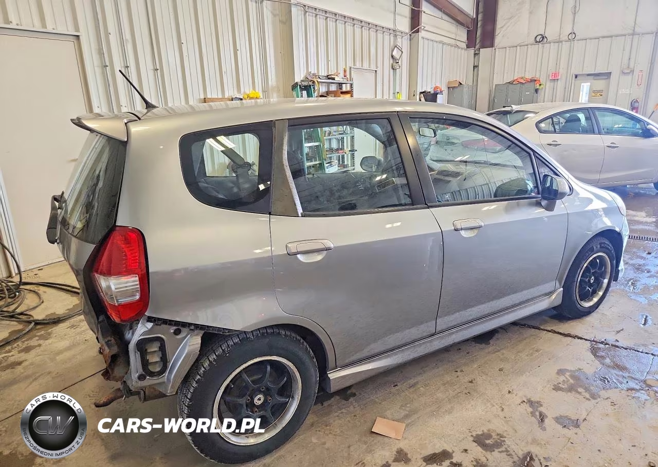 2007 Honda Fit VIN:JHMGD37627S050202 - 3