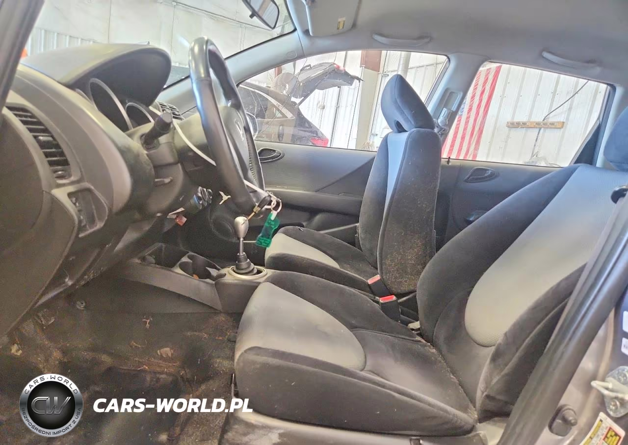 2007 Honda Fit VIN:JHMGD37627S050202 - 7