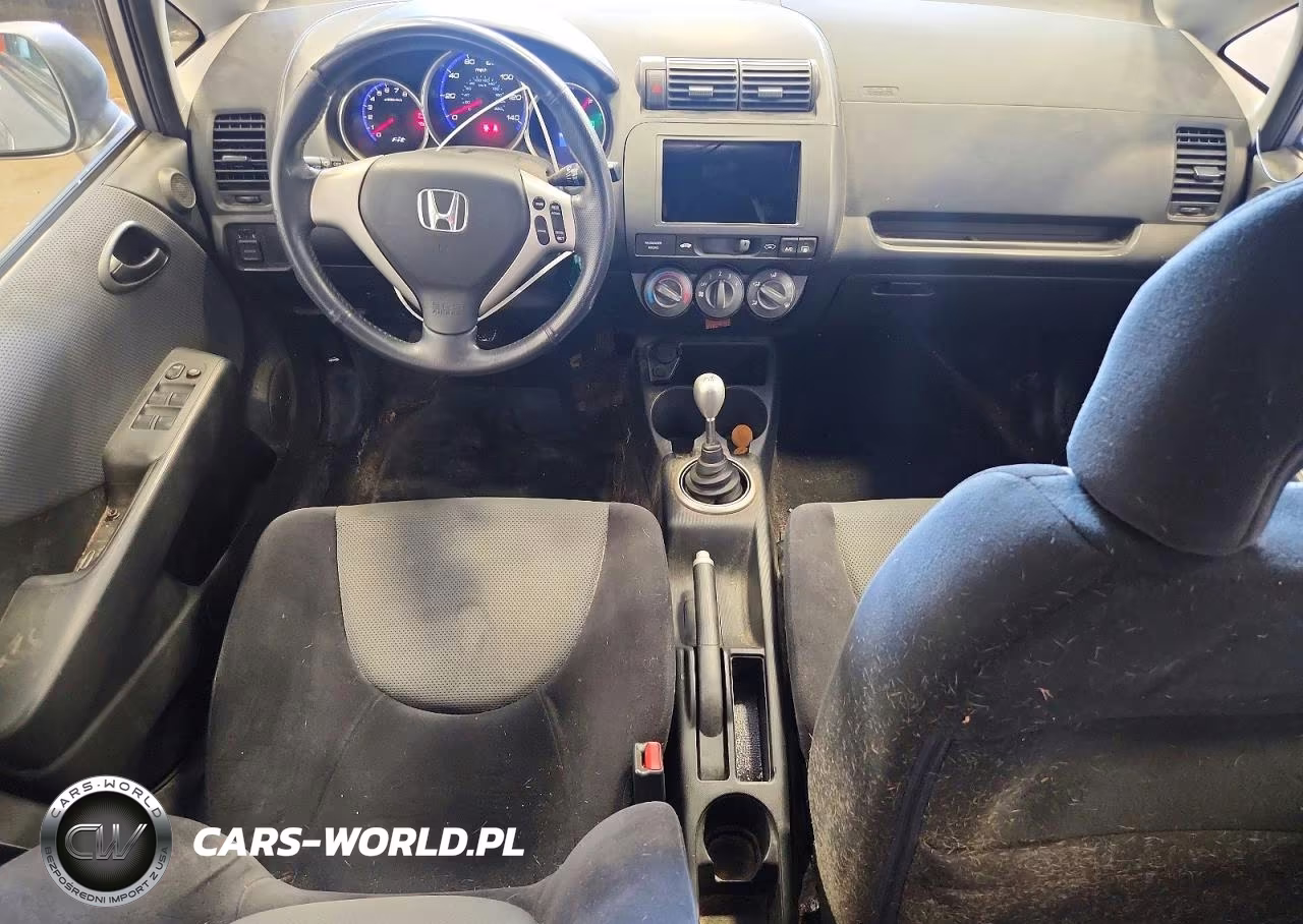 2007 Honda Fit VIN:JHMGD37627S050202 - 8