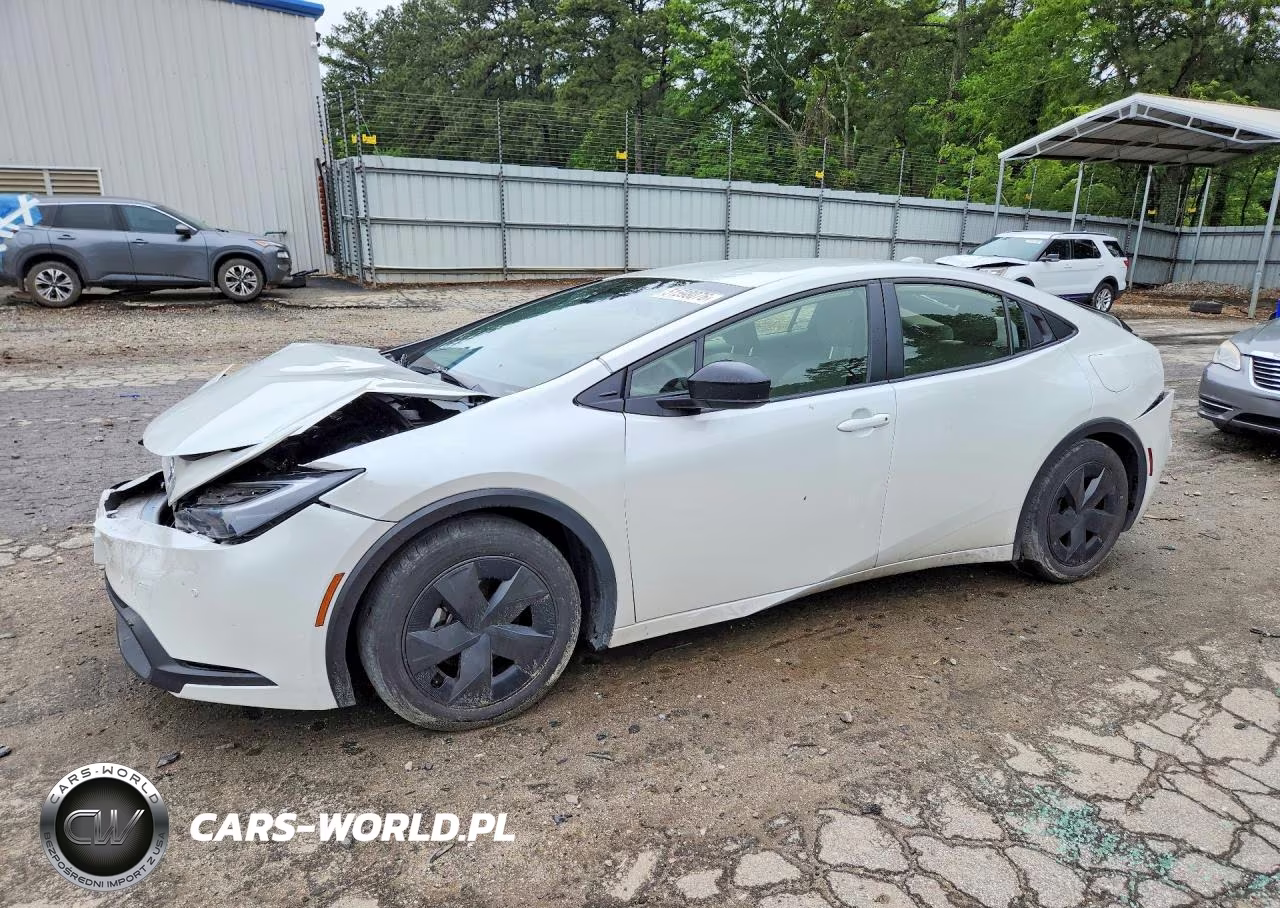 2024 Toyota Prius Le – zdjęcie 1 z 12