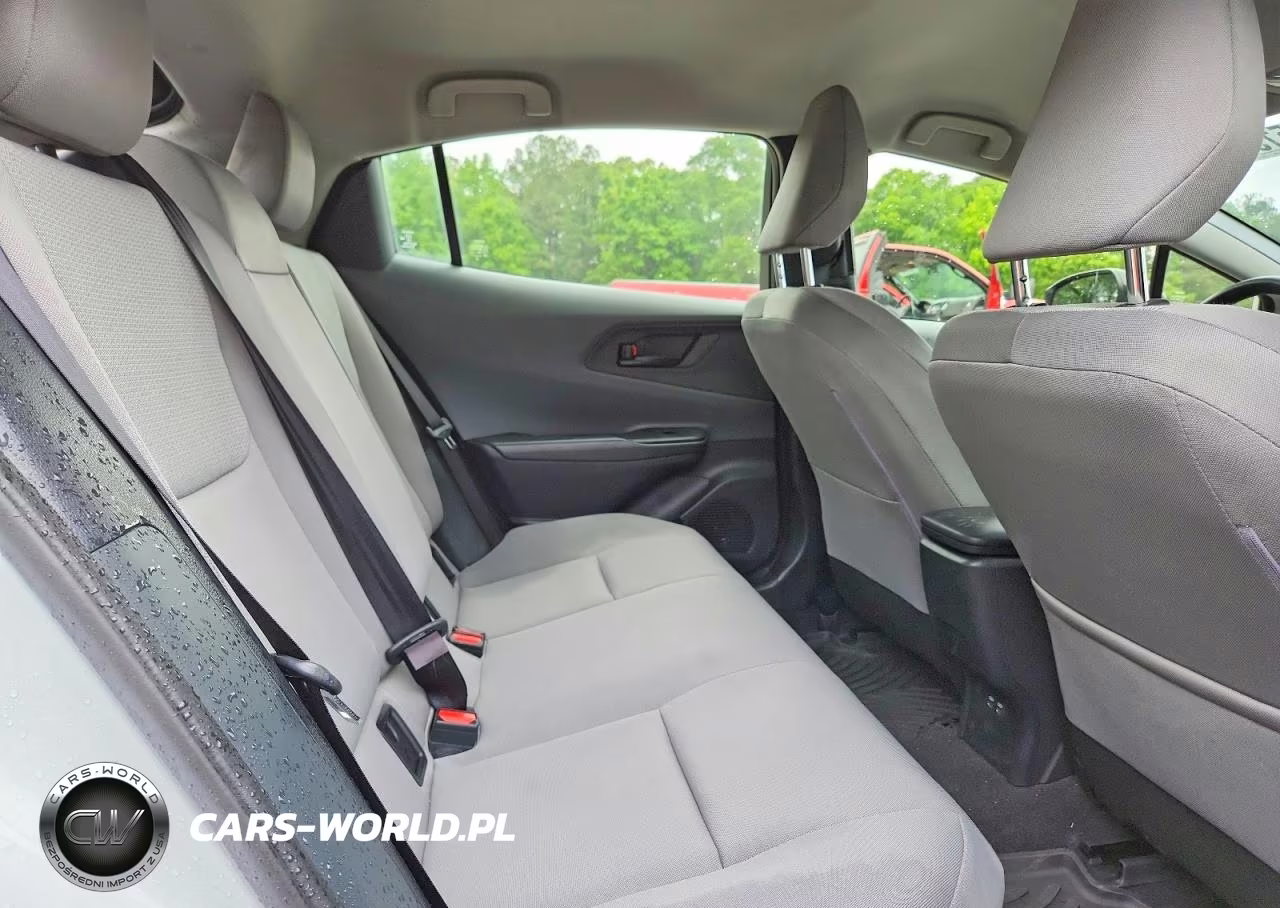 2024 Toyota Prius Le VIN:JTDACAAU5R3041481 - 10