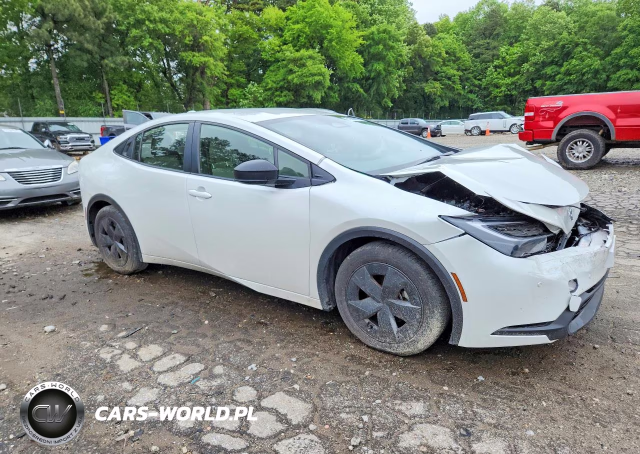 2024 Toyota Prius Le VIN:JTDACAAU5R3041481 - 4