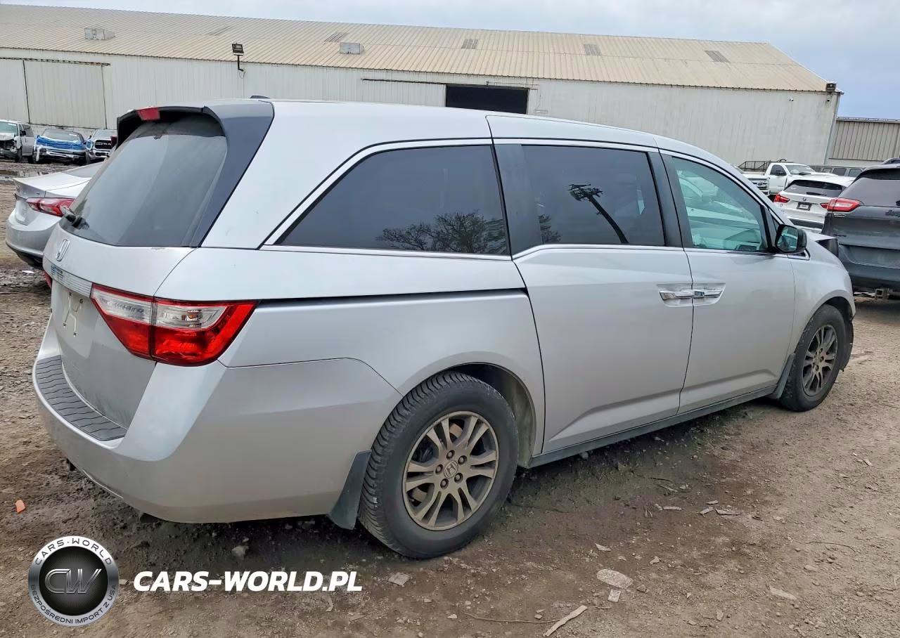 2012 Honda Odyssey Exl VIN:5FNRL5H6XCB100004 - 3