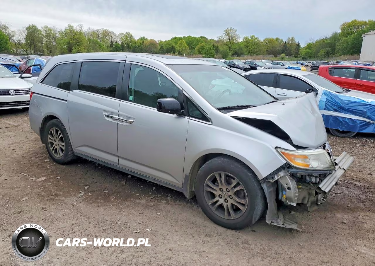 2012 Honda Odyssey Exl VIN:5FNRL5H6XCB100004 - 4