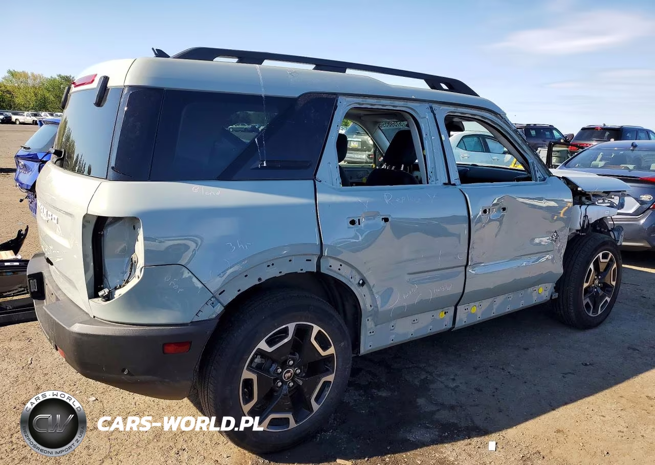 2023 Ford Bronco Sport Outer Banks VIN:3FMCR9C66PRE25560 - 3