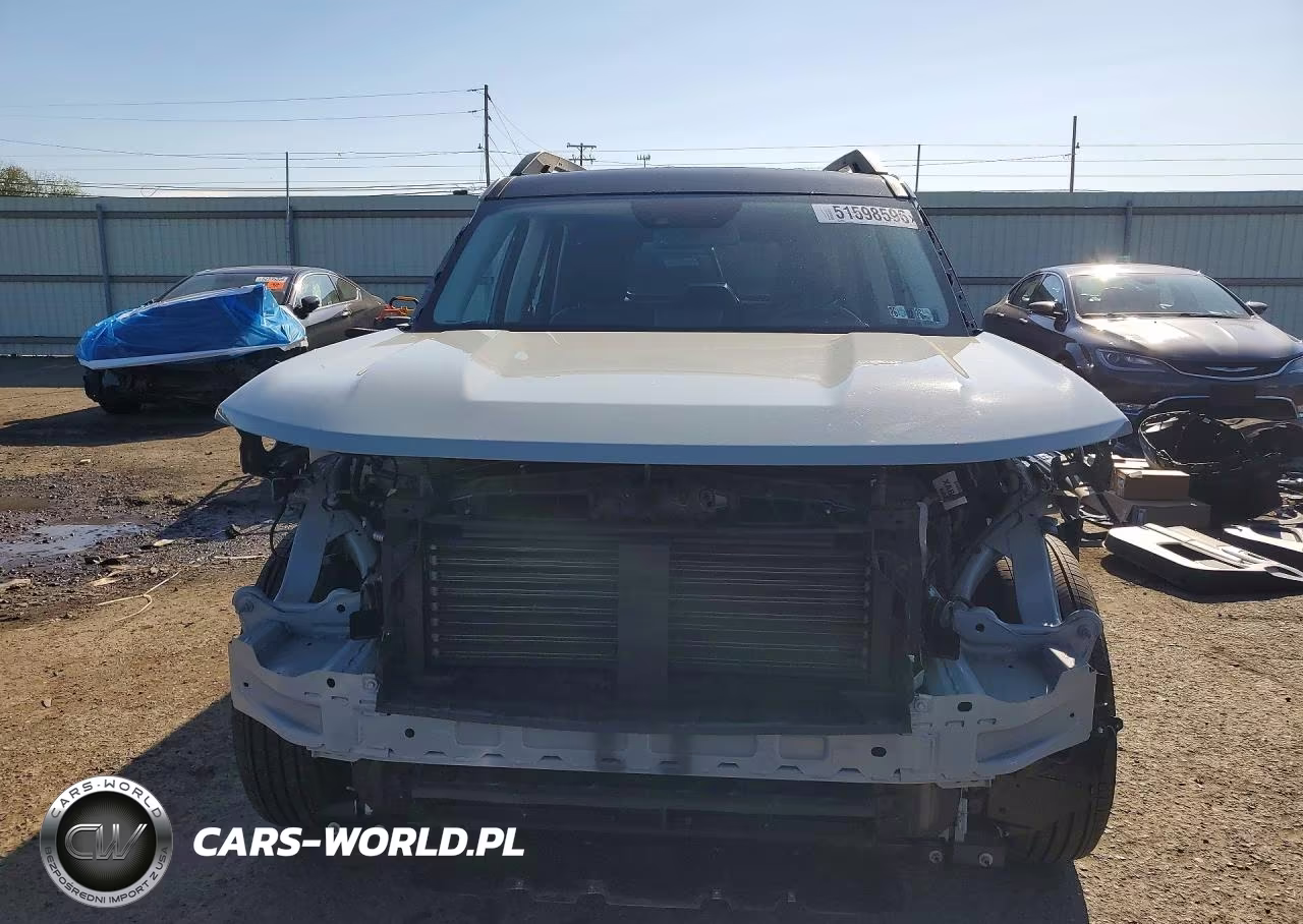 2023 Ford Bronco Sport Outer Banks VIN:3FMCR9C66PRE25560 - 5