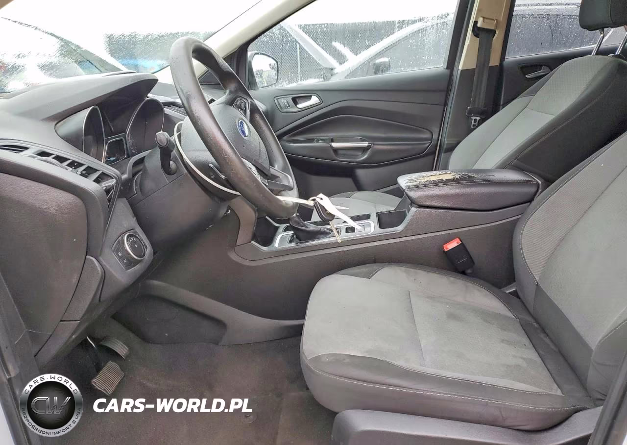 2017 Ford Escape Se VIN:1FMCU0GD9HUC63386 - 7