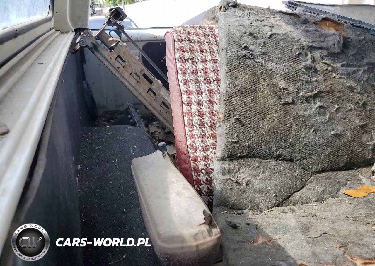 1981 Chevrolet Blazer K10 VIN:1G8EK18H2BF115452 - 10