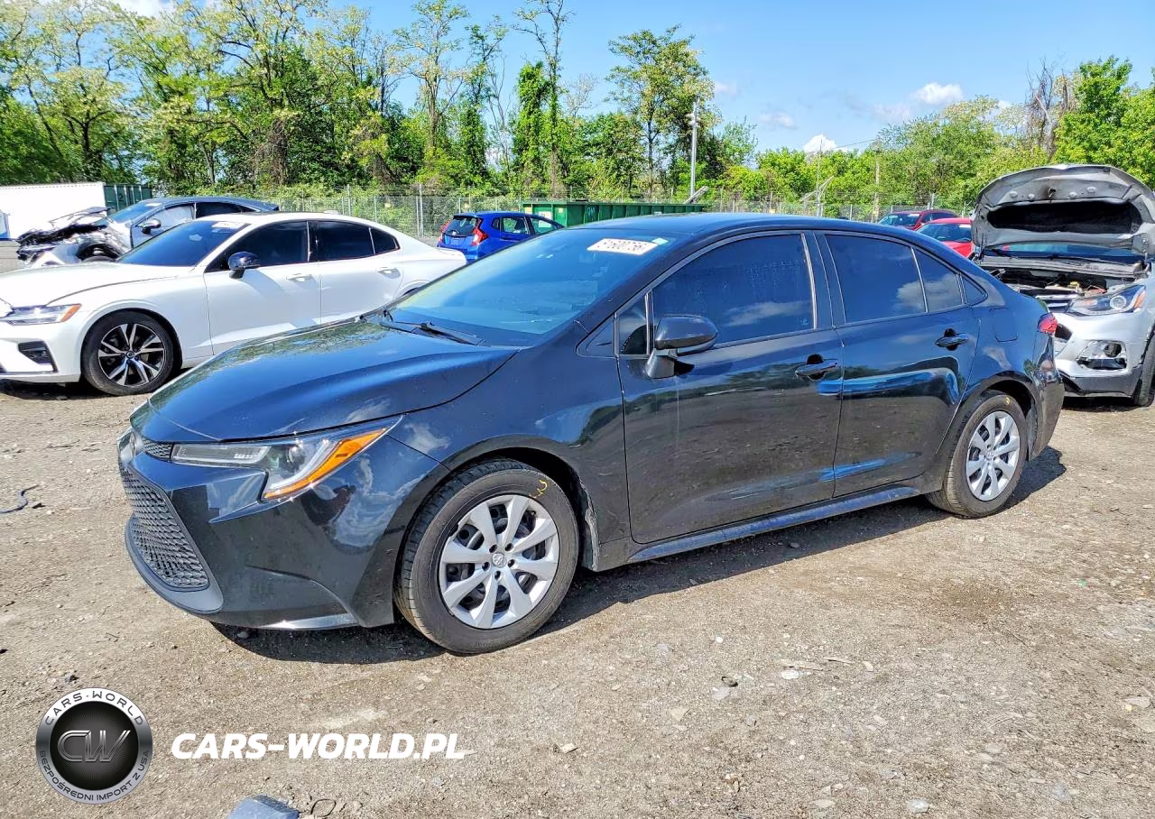 2022 Toyota Corolla Le – zdjęcie 1 z 12