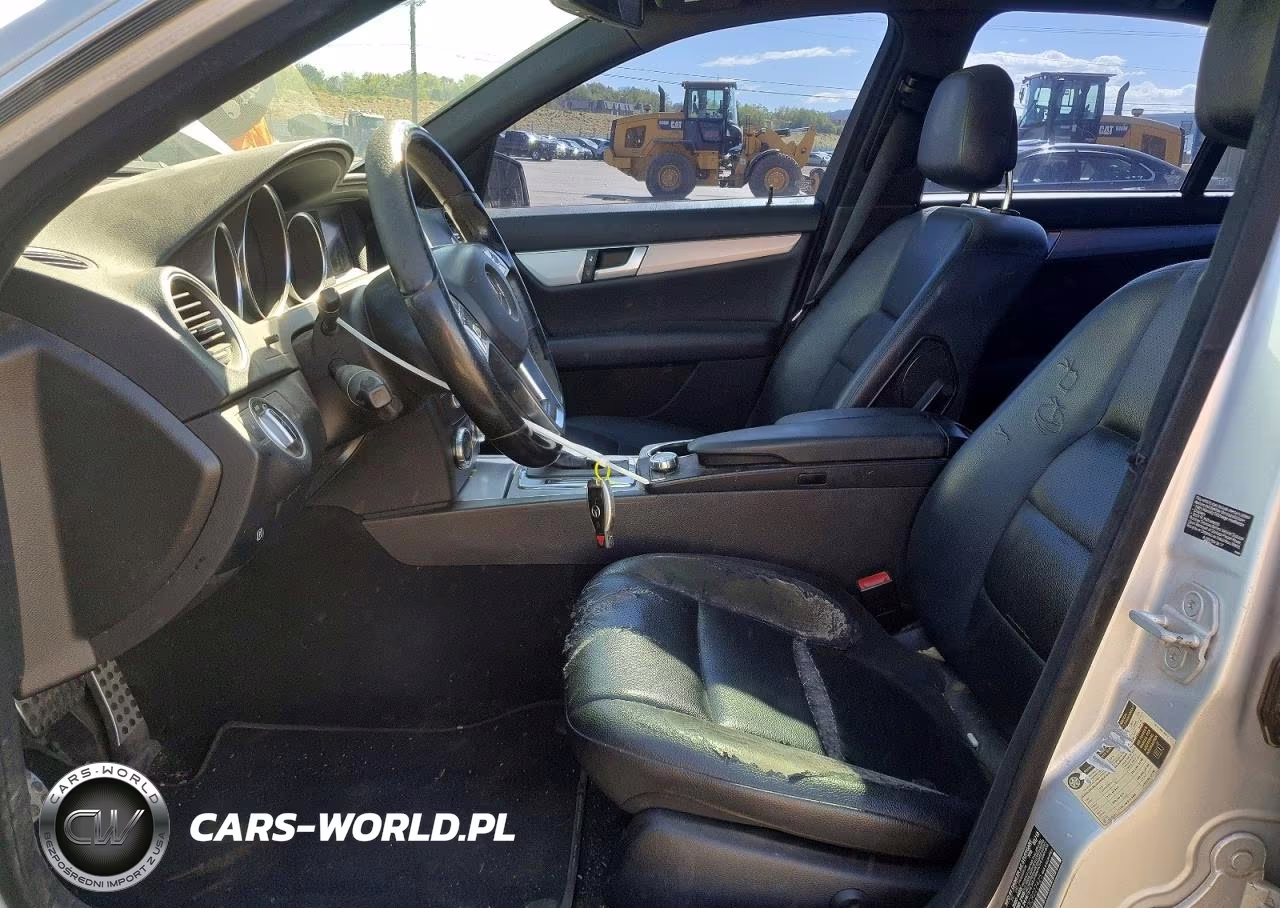 2012 Mercedes-Benz C 250 VIN:WDDGF4HB3CR227425 - 7